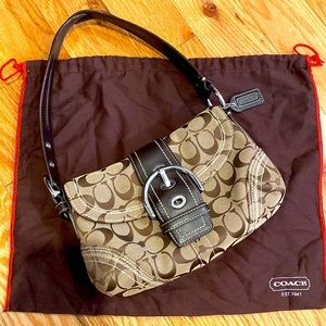 💓 Rare authentic small luxury COACH bag